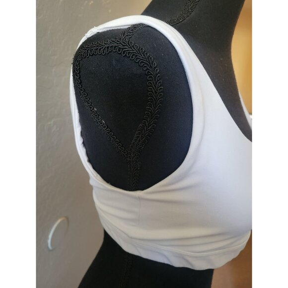 Athleta  White Strappy Sport Bra Size M Workout Gym Yoga Active Wear Outer Wear - Picture 4 of 10
